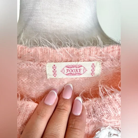 Super Soft Baby Pink Sweater - Medium - Picture 4 of 10
